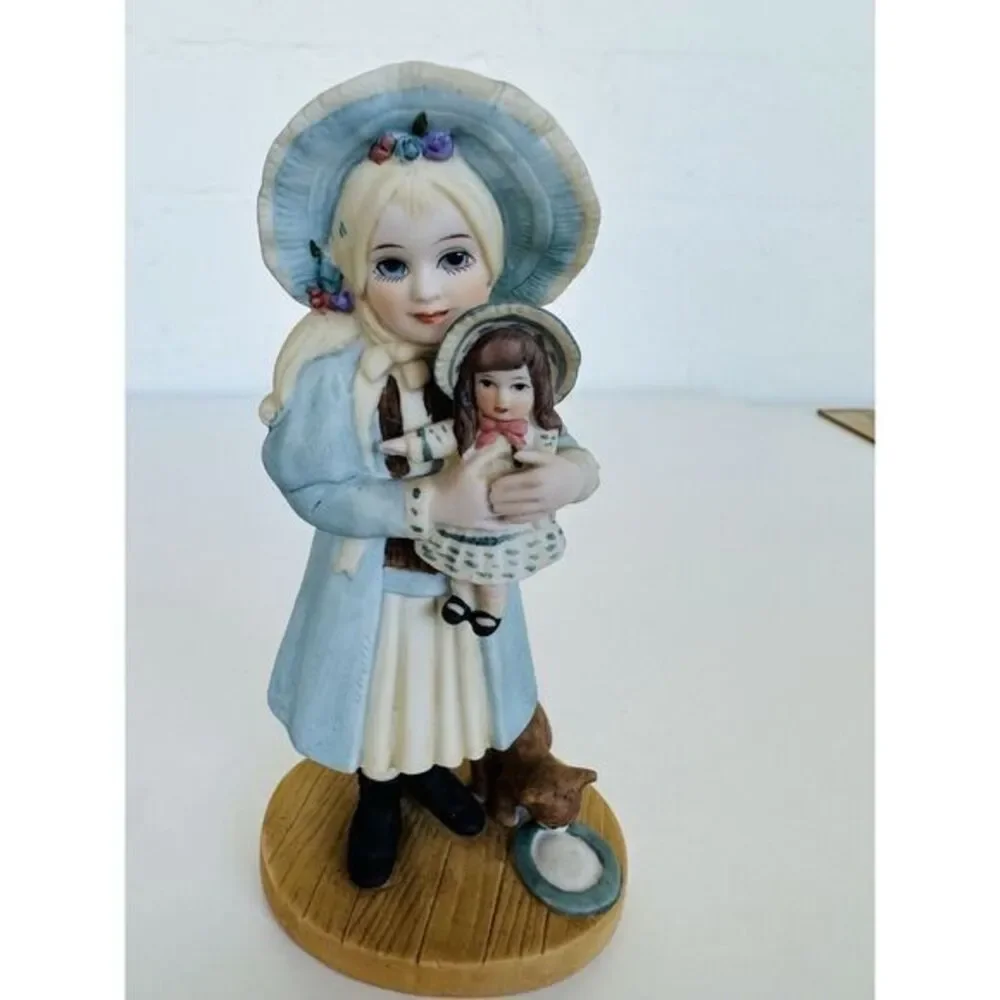 Porcelain Stacy Figurine Holding Doll Cat Drinking Milk Jan Hagara Limited #2657